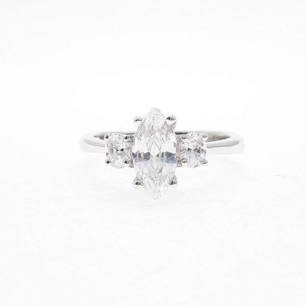 Marquise cz ring แหวนเพชรสวิส เพชรcz รูปมาคีส์ โรงงานผลิตเครื่องประดับเพชรสังเคราะห์ G294