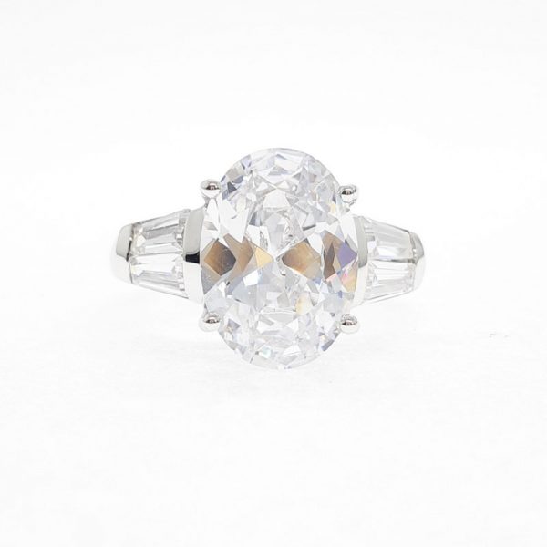 Oval cz ring แหวนเพชรสวิส เพชรcz รูปไข่ โรงงานผลิตเครื่องประดับเพชรสังเคราะห์ G392